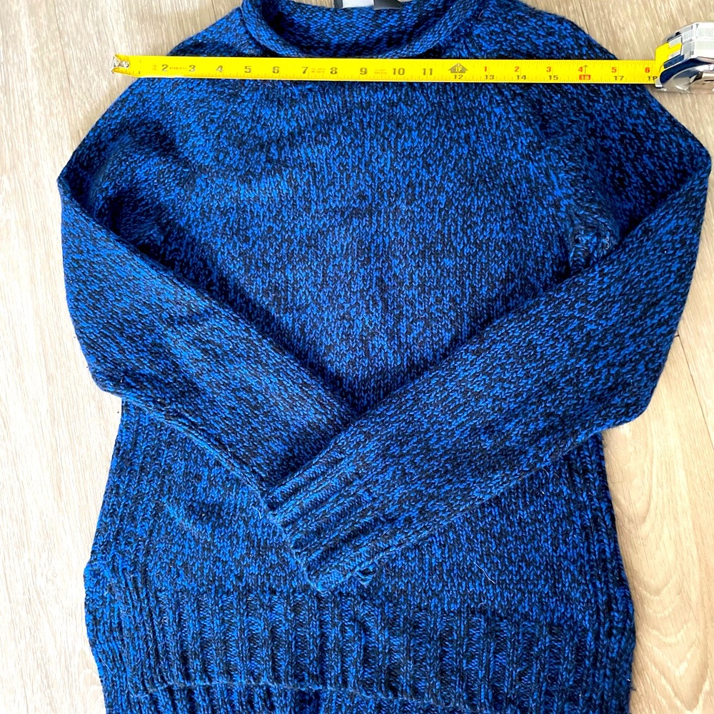100% cashmere Derek Lam sweater